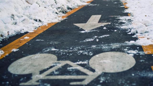 winter-cycling-training-wallpaper-for-2560x1440-hdtv-443-27 (Large)